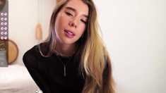 Cute teen anne solo anal masturbation
