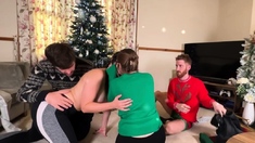 Busty amateur girlfriend group sex with facials
