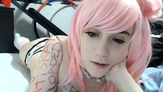 Amateur Webcam Teen Masturbates And Teases