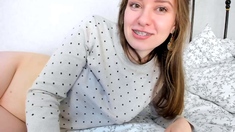 Brunette Solo Webcam Masturbation