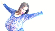 Big boobs milf masturbates with her dildo