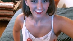 Amateur Webcam Teen Masturbates And Teases