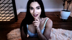 Webcam brunette solo masturbation