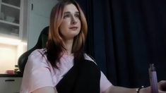 Amateur Webcam Chick Masturbates On Webcam More at