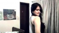 Desi Paki Girl Dancing Selfshot Teaser