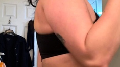 Hot Busty Webcam Babe Masturbate Solo
